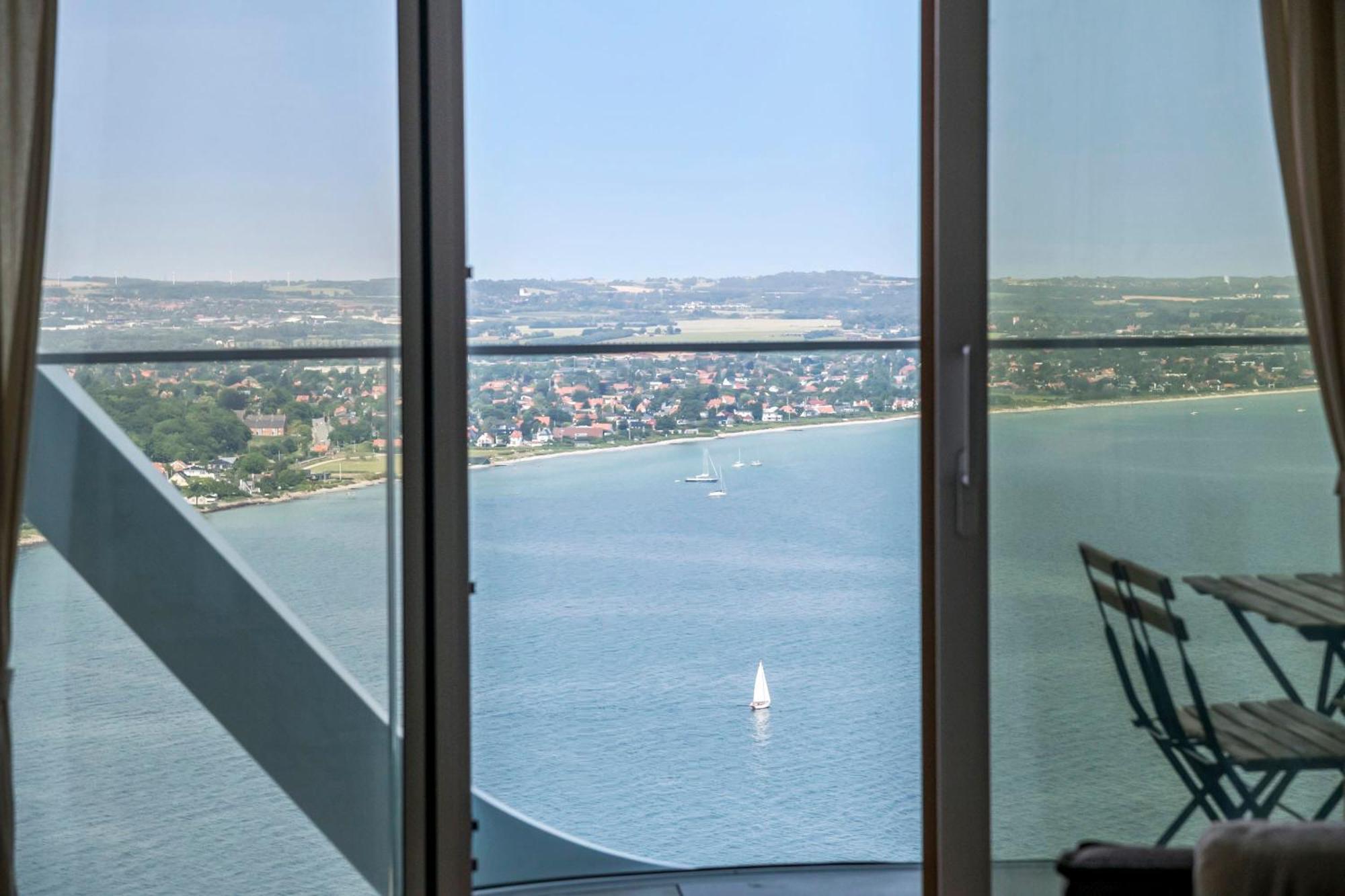 Appartamento Penthouse On 35th Floor Århus